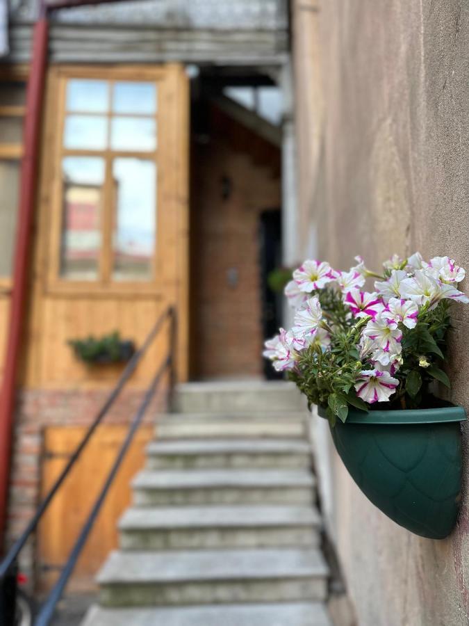 Salalak Lejlighed Tbilisi Eksteriør billede